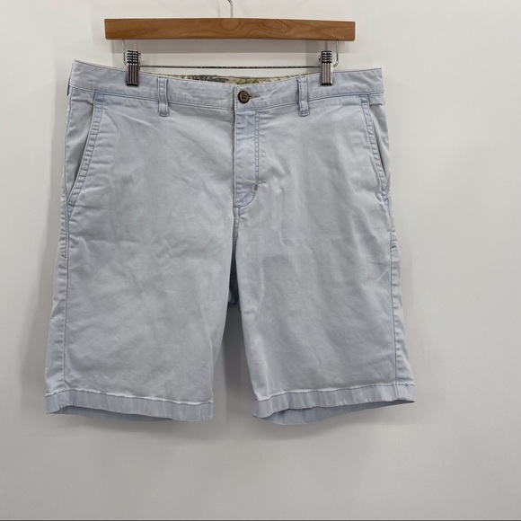 Tommy Bahama light blue stretch cotton shorts - Picture 9 of 9